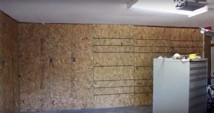 How thick should OSB be for garage walls?